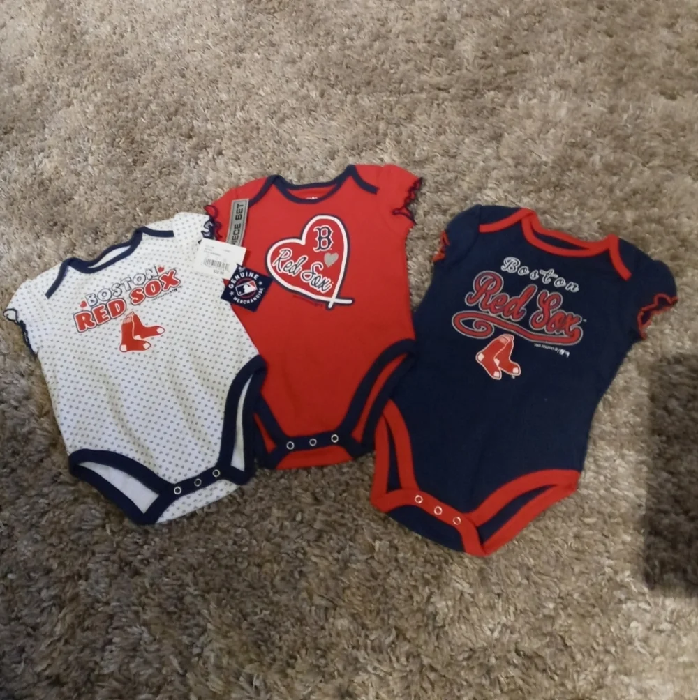 NWT Set of 3 Genuine Merchandise onesies‎